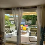 Lägenhet Le Clos Des Lauriers *