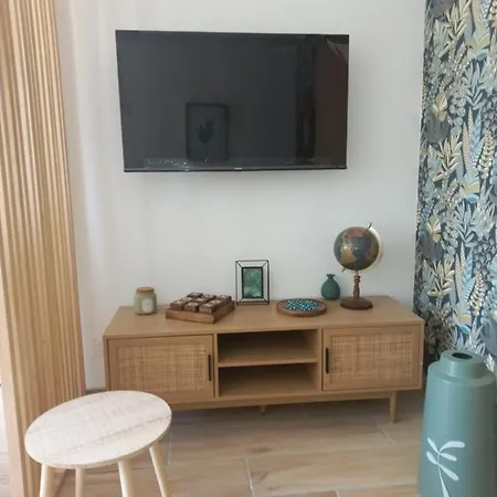 Le Clos Des Lauriers Apartamento Carcasona