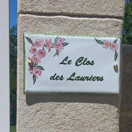Le Clos Des Lauriers Apartamento